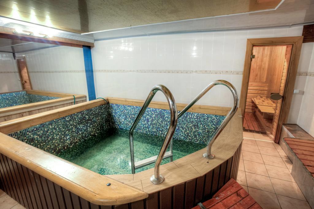 Vatra Hotel Yaremtche Extérieur photo